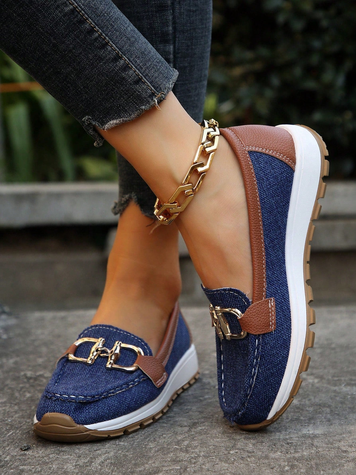 Janina | Flat Loafers Buckle