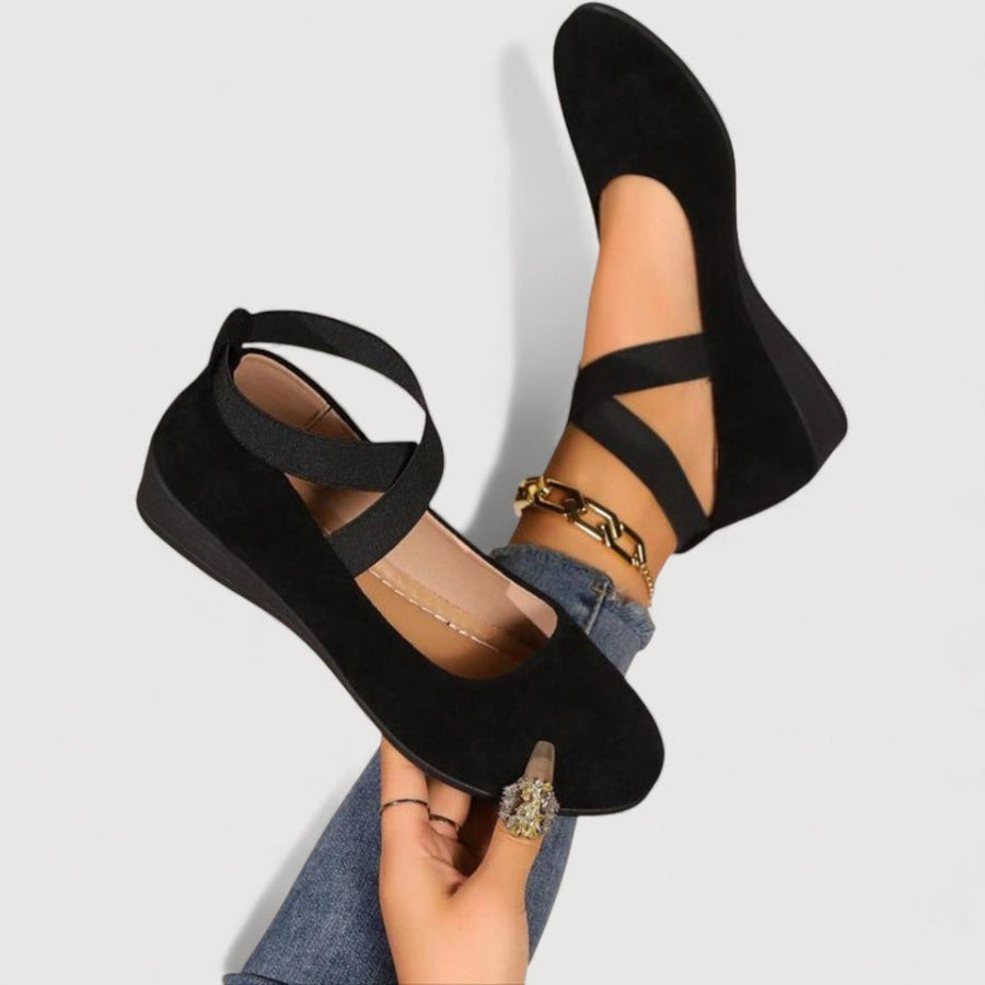Jacquelin | Flat Strap Sandals