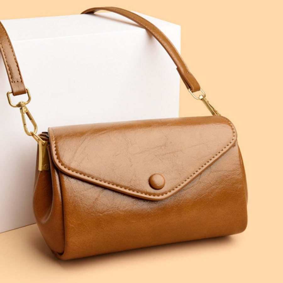 Phoebe | Classic Crossbody Bag