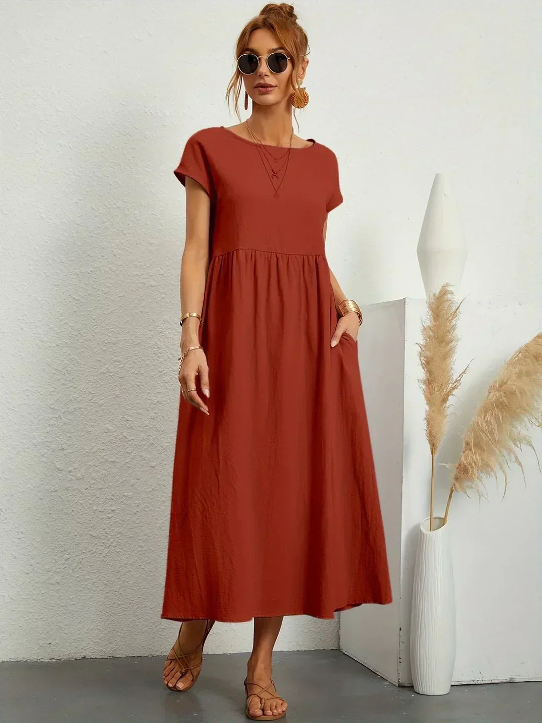 Gabriella | Flowy Midi Dress