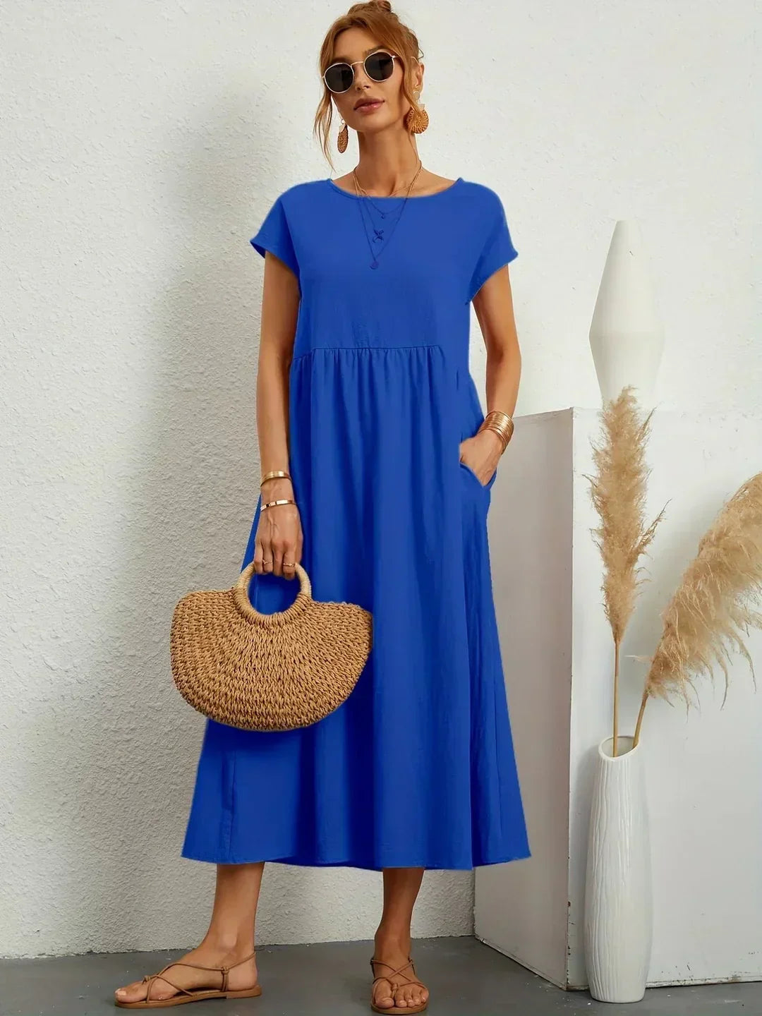 Gabriella | Flowy Midi Dress