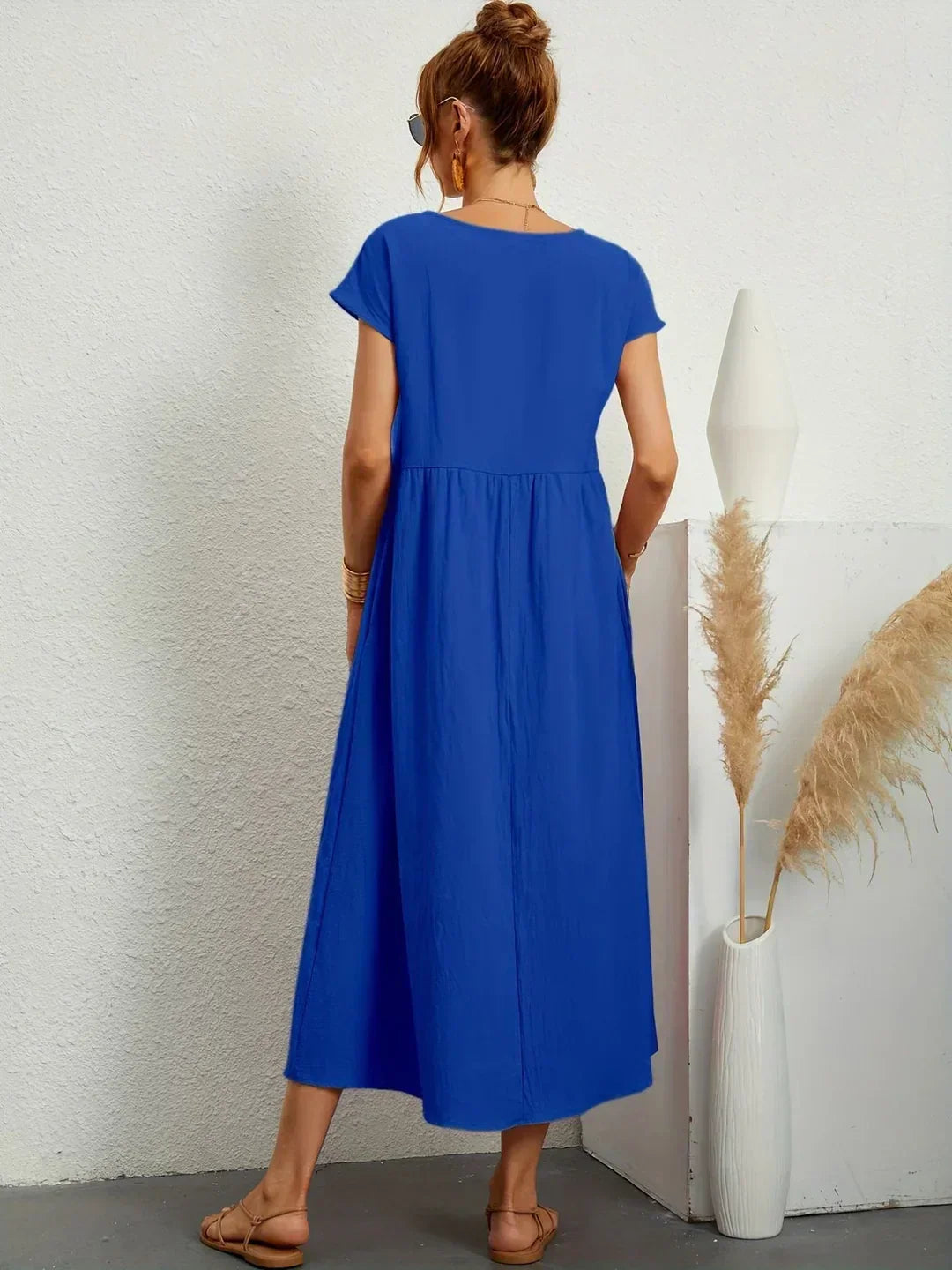 Gabriella | Flowy Midi Dress