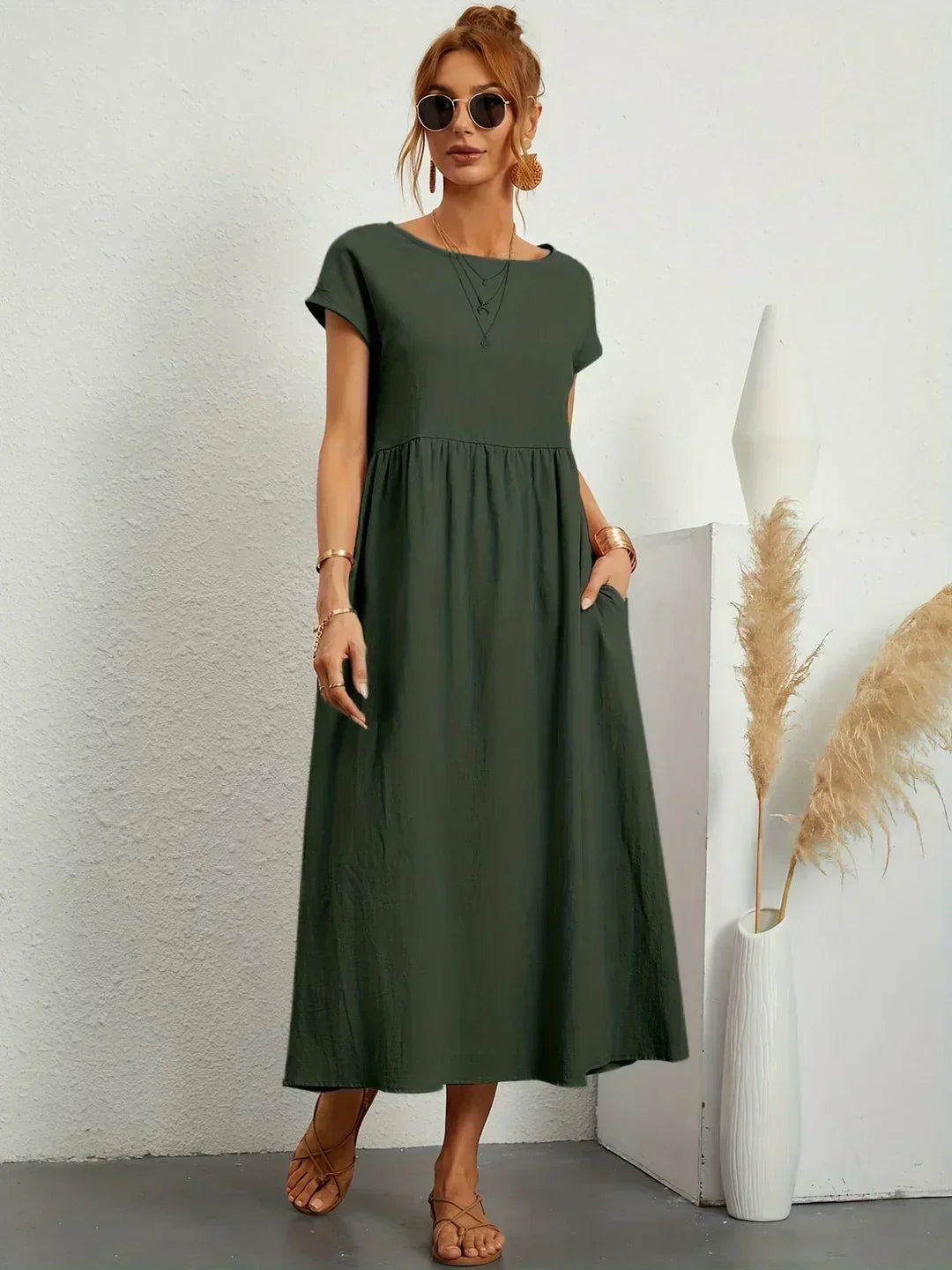 Gabriella | Flowy Midi Dress