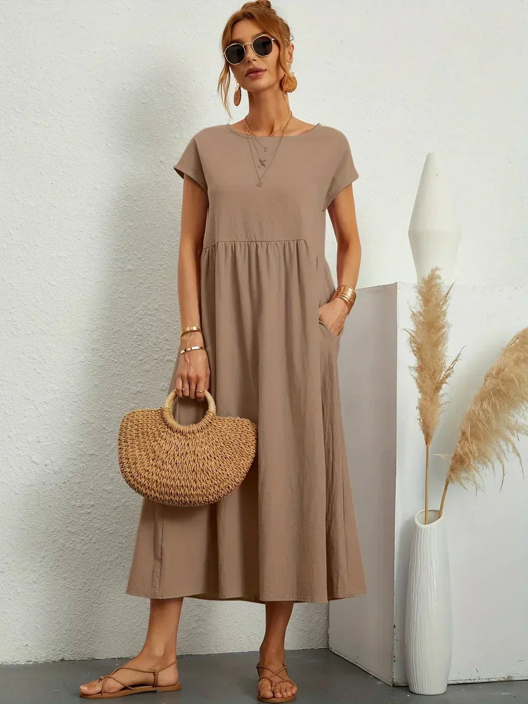 Gabriella | Flowy Midi Dress
