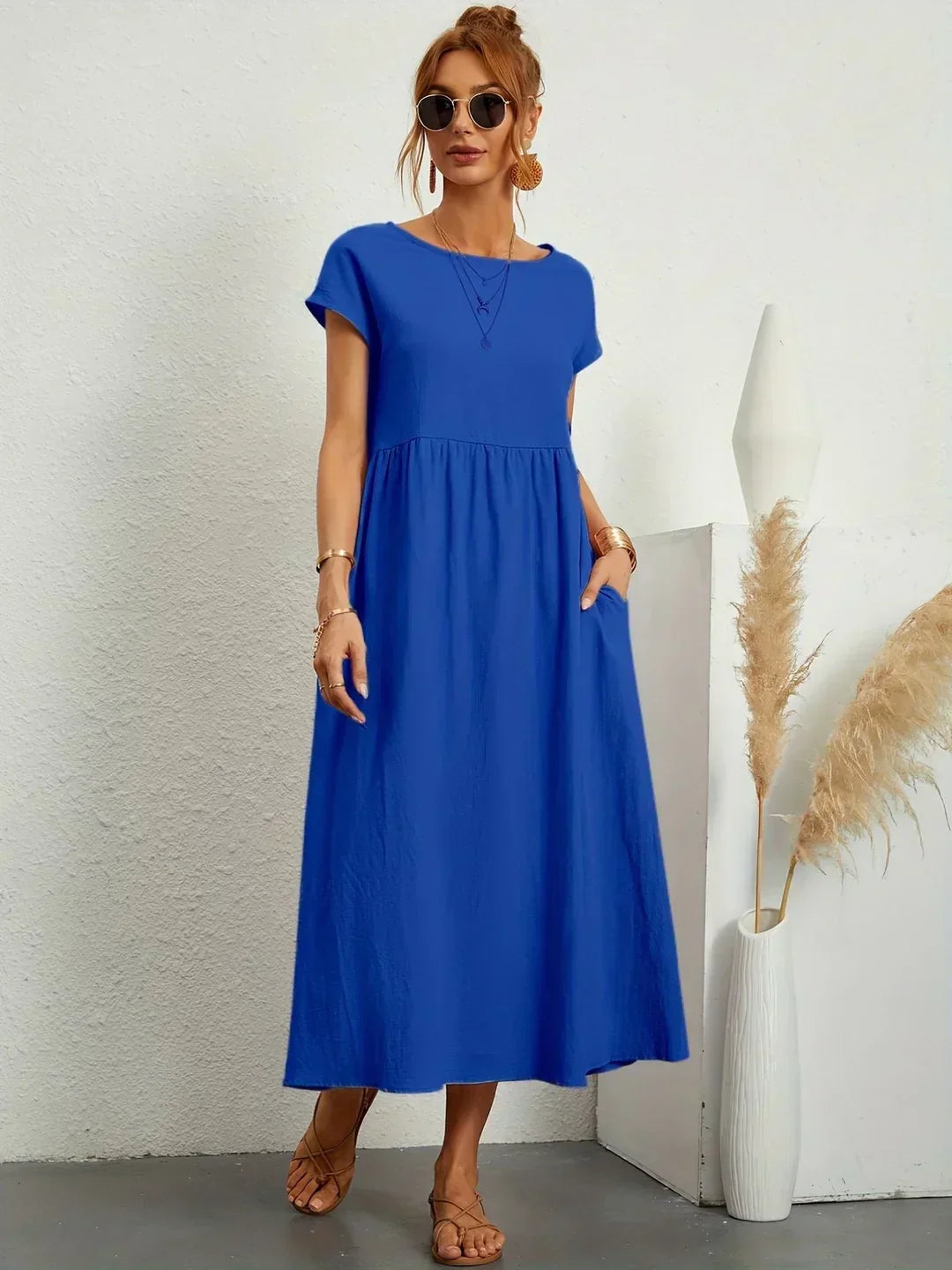 Gabriella | Flowy Midi Dress