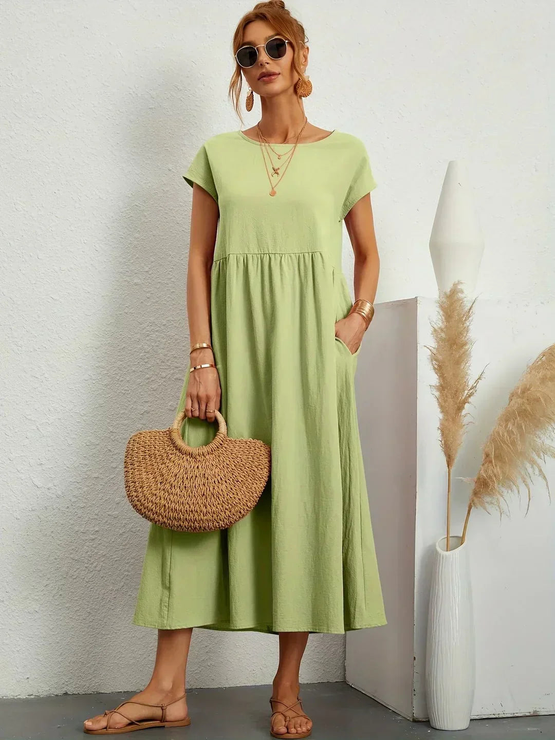 Gabriella | Flowy Midi Dress