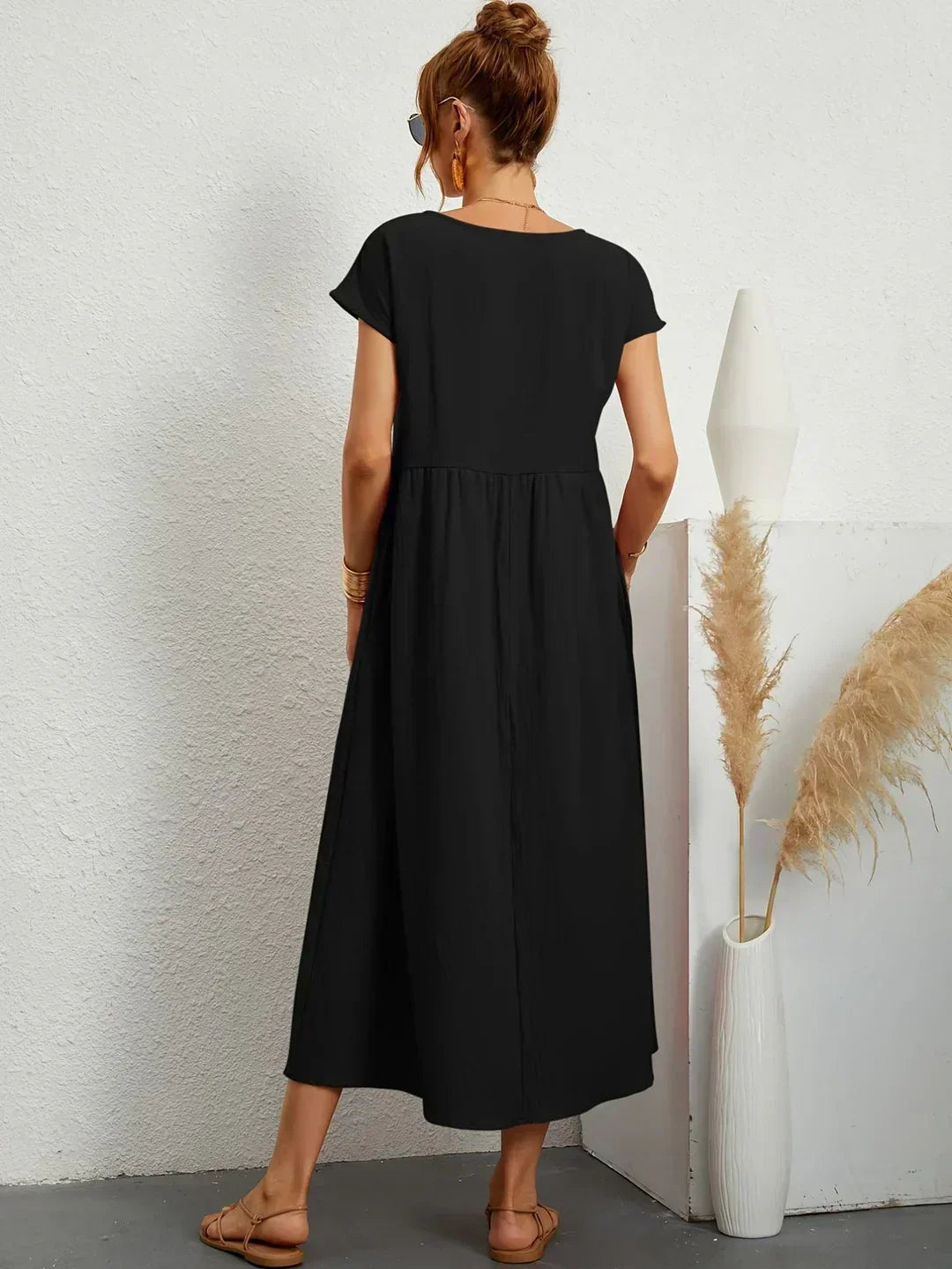 Gabriella | Flowy Midi Dress