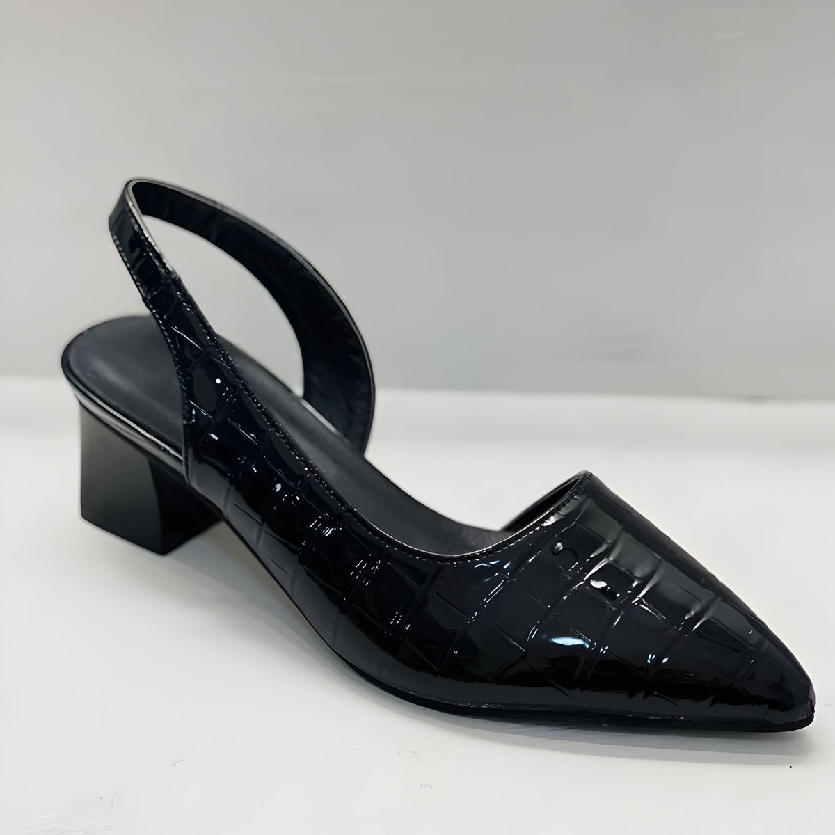 Alija | Classic Wide Heels
