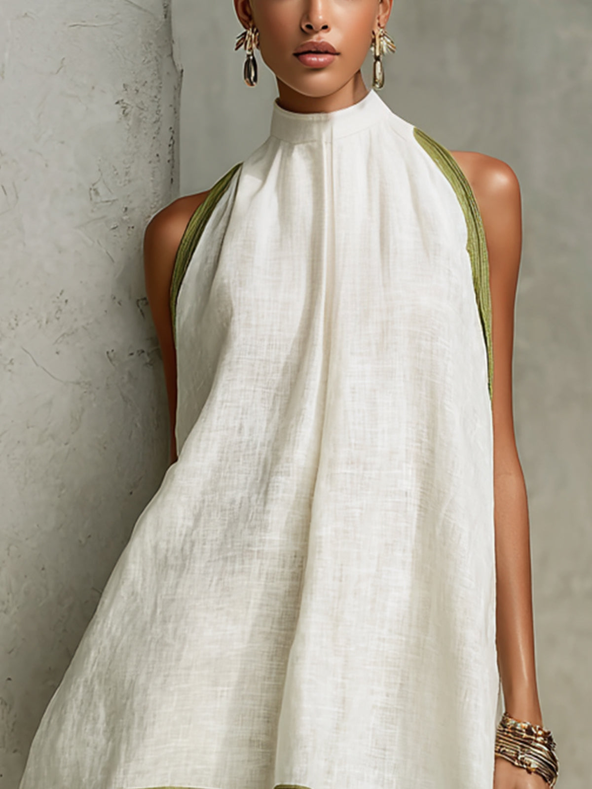 Agathe | Floral Mini A-Line Sleeveless Dress in White and Olive Green
