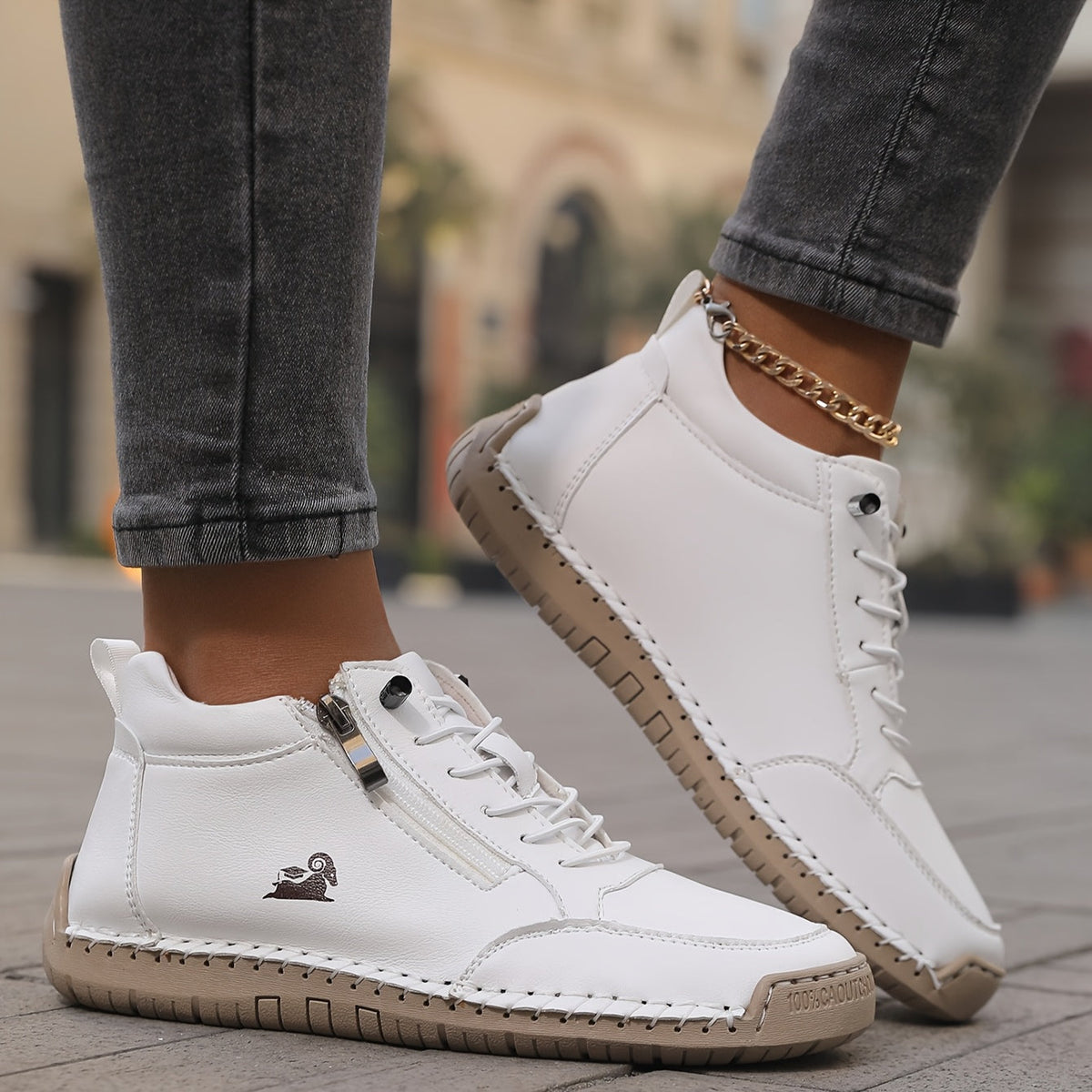 Helena | Orthopedic Zip-Up Footwear